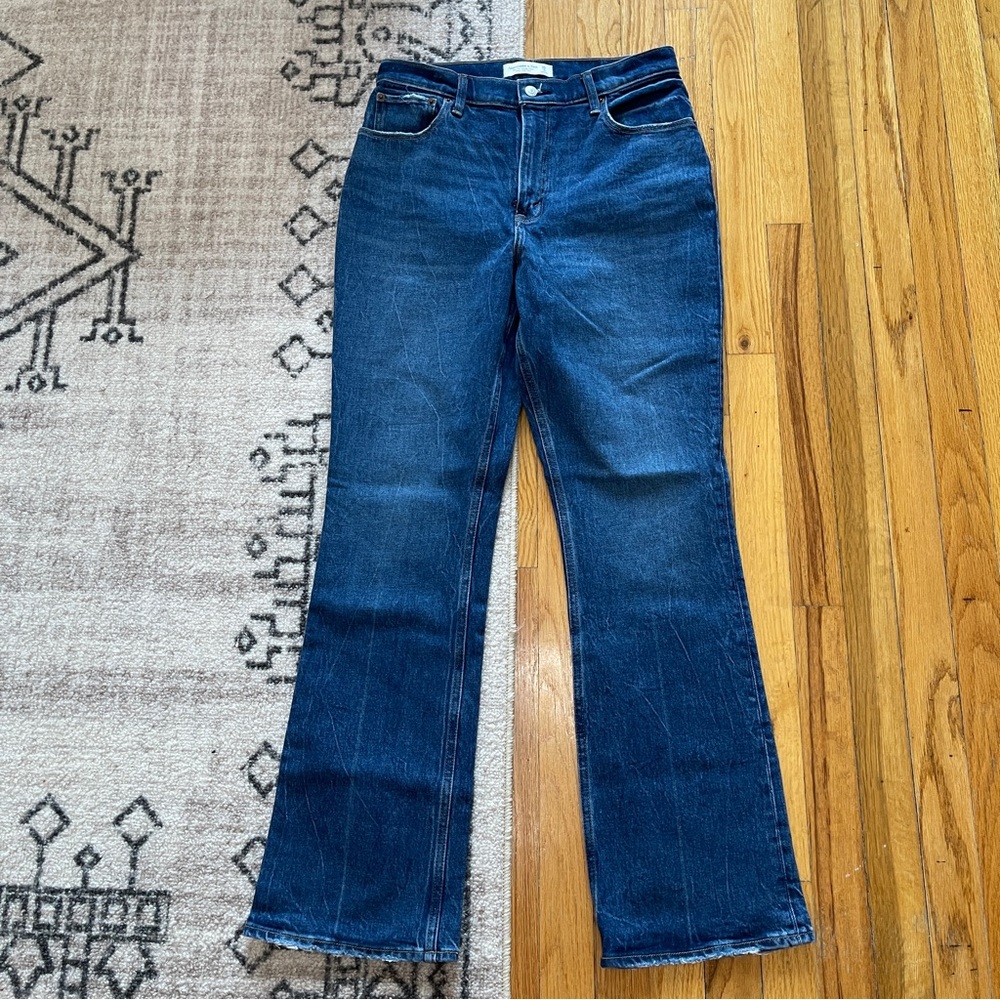A&F Abercrombie 70’s vintage flare ultra high rise jeans sz 29 8 (b4067)